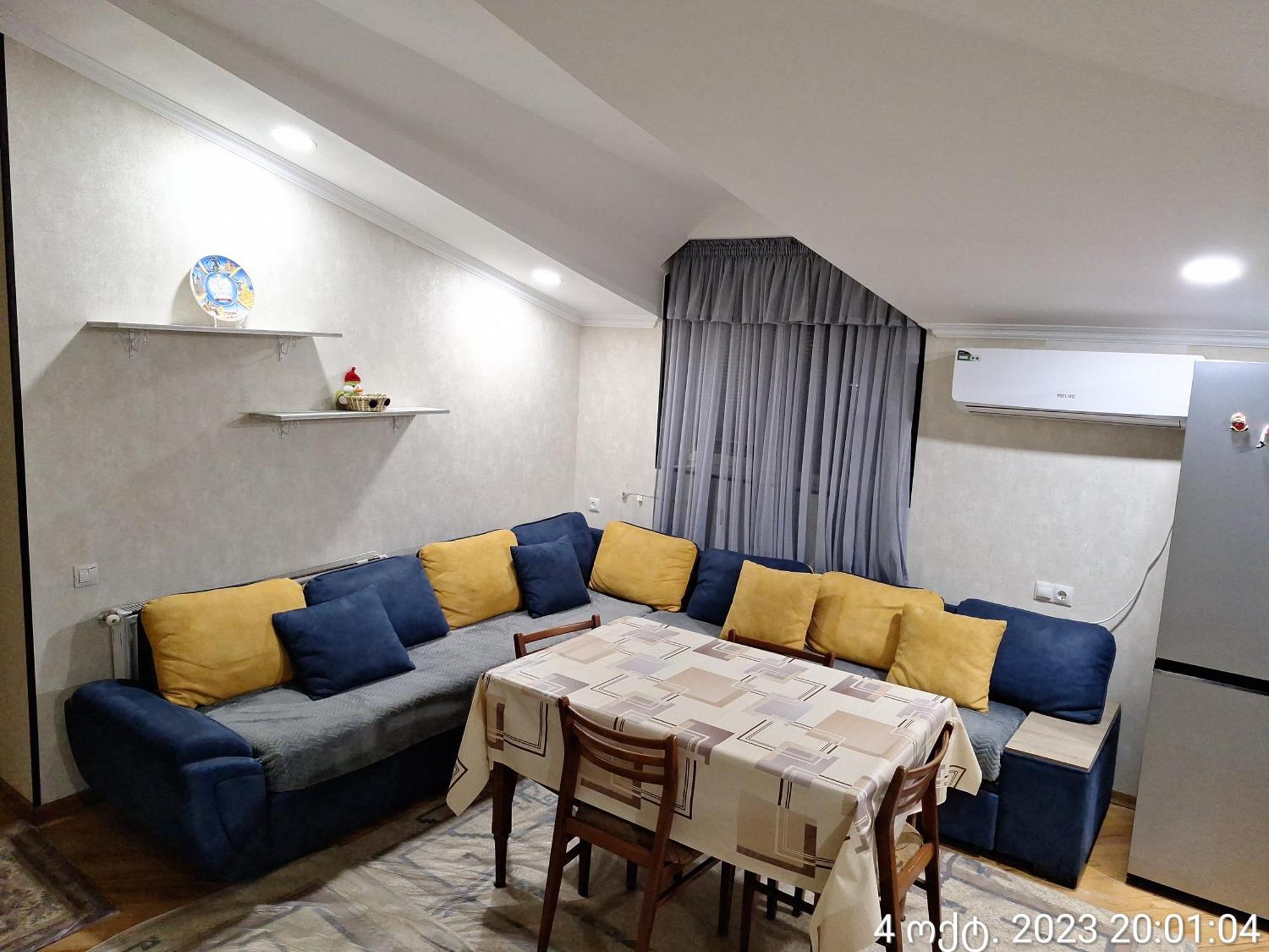 Guest House 15A Kutaisi Bagian luar foto